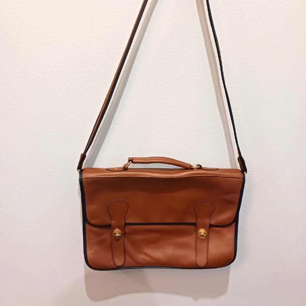 vintage portfolio  💼 briefcase